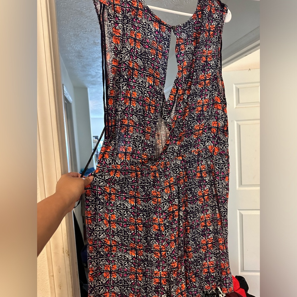 Patterned Romper - Picture 3 of 3